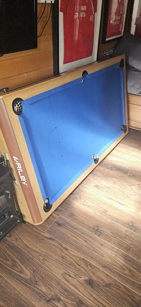 6ft folding pool table - Image 3