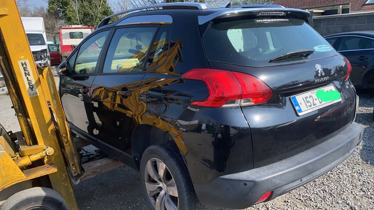 Peugeot 2008 automatic 2015 - Image 3