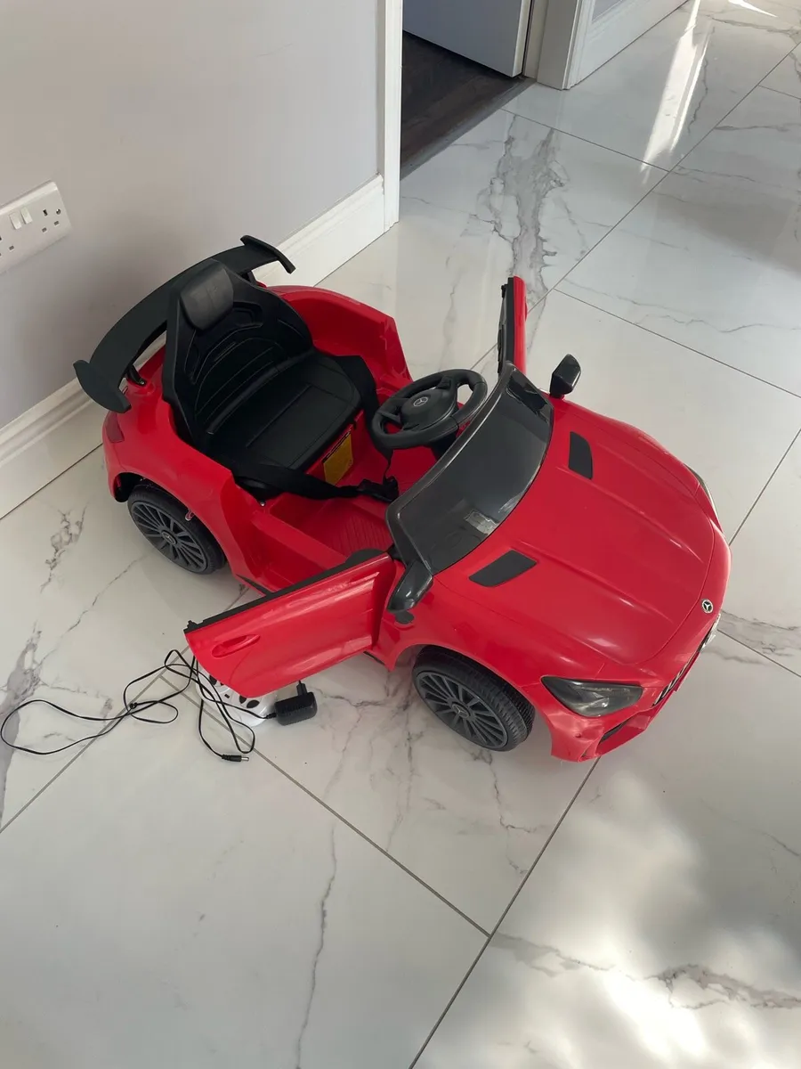 Ride on car - Image 3