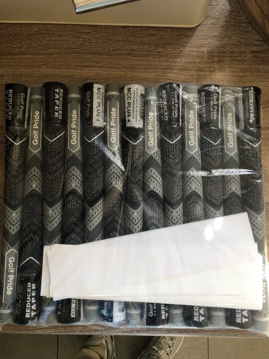 Set (13) Midsize Golf Pride  Grips - Image 2