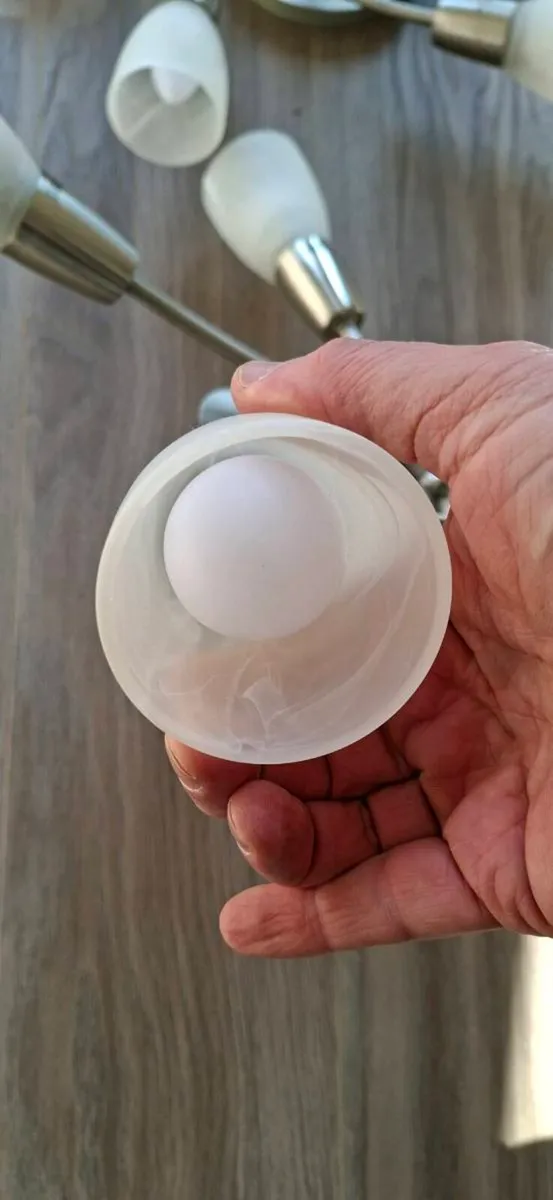 Light fittings - Image 3