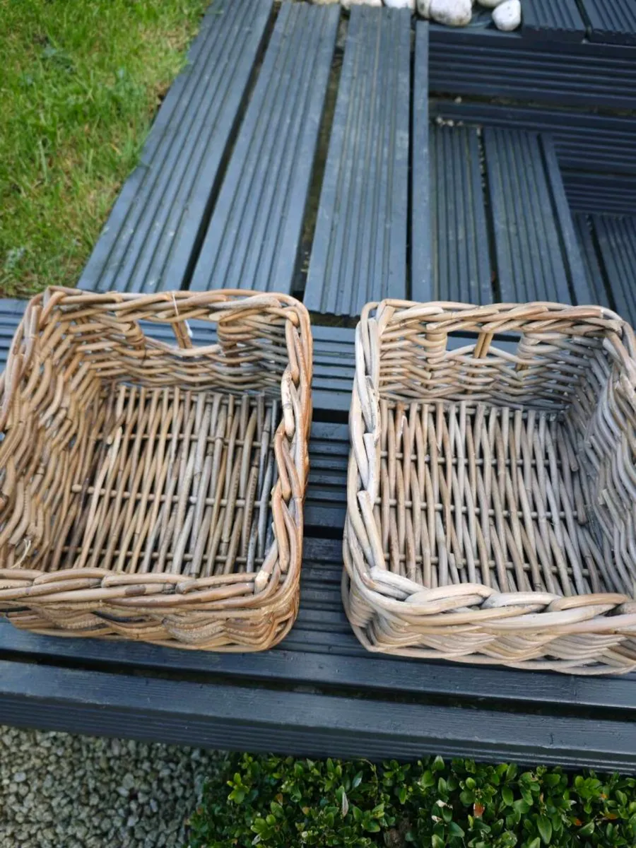 5 Wood box Dublin 18 collection - Image 3