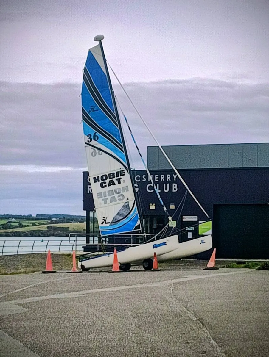 Hobie Pearl 2010 - Image 1