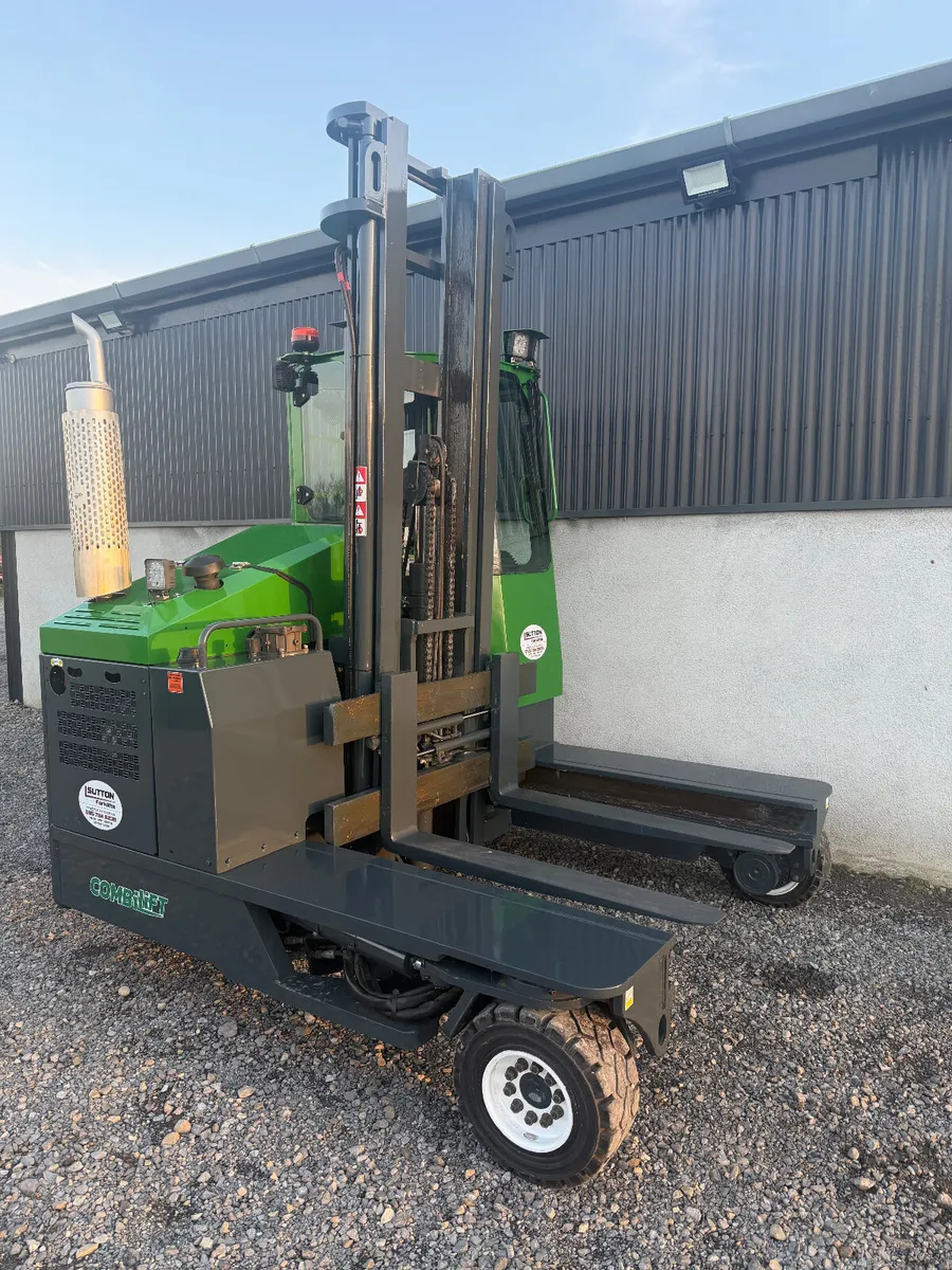 2017 Combilift C4000 Forklift - Image 4