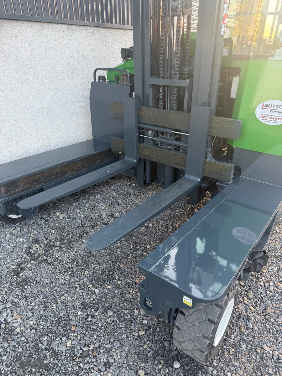 2017 Combilift C4000 Forklift - Image 3