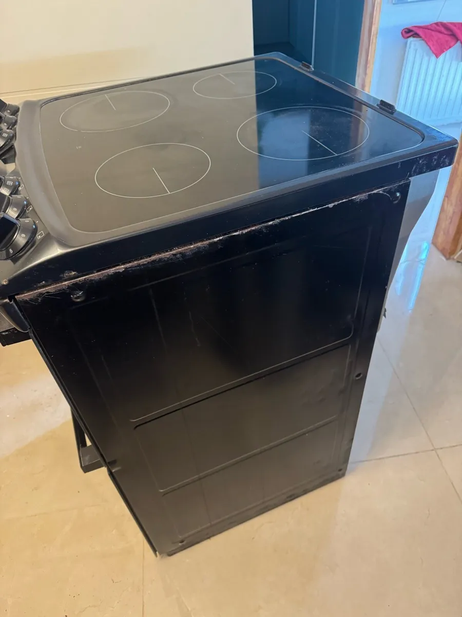 Zanussi 55cm Double Oven Black Cooker - Image 4