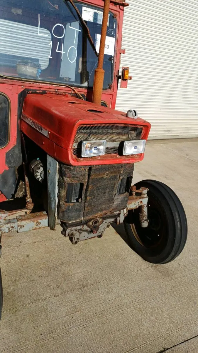 LAST BORD NA MONA Massey Ferguson 135 - Image 1