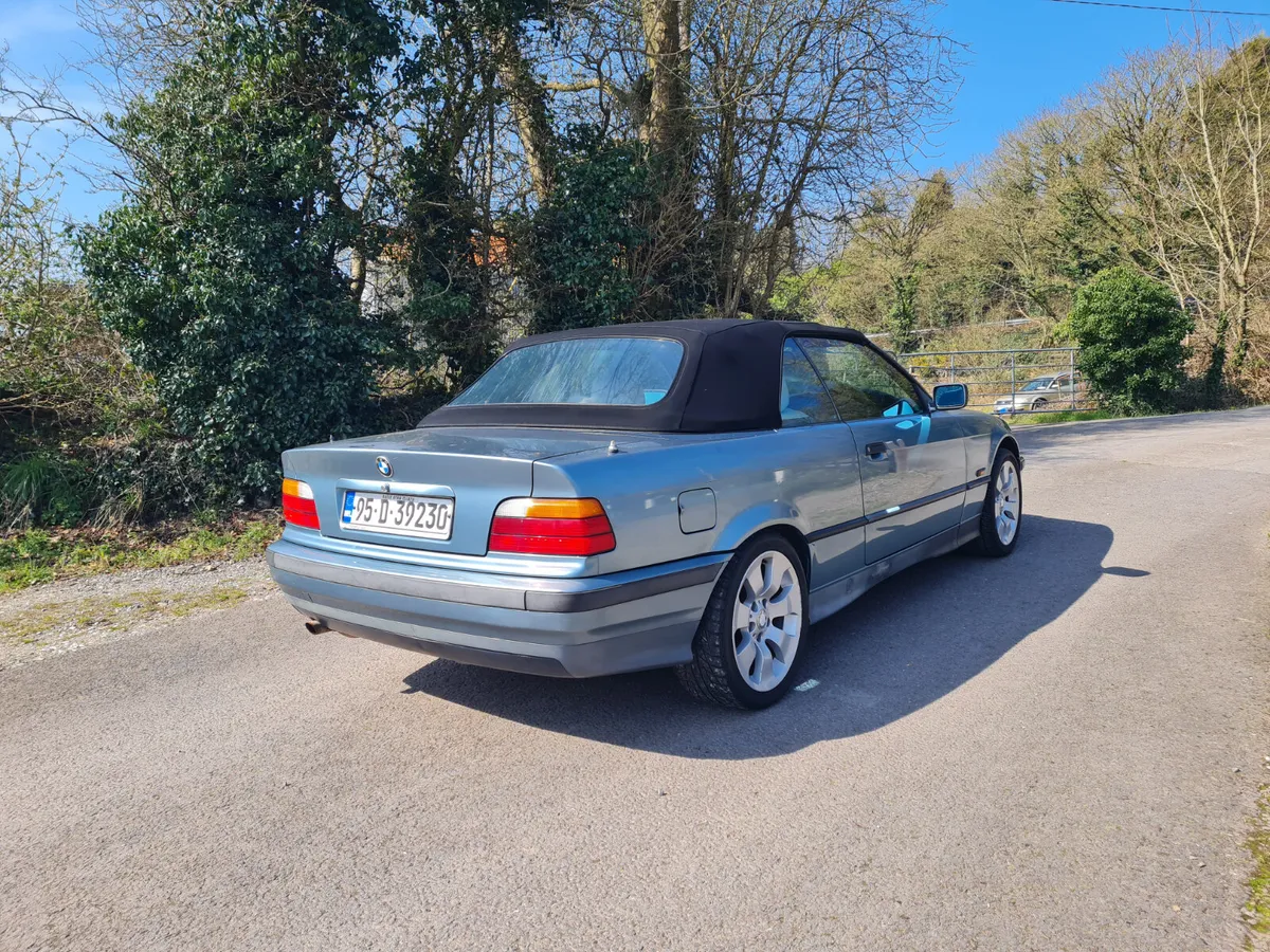 Bmw 318 I convertible - Image 2