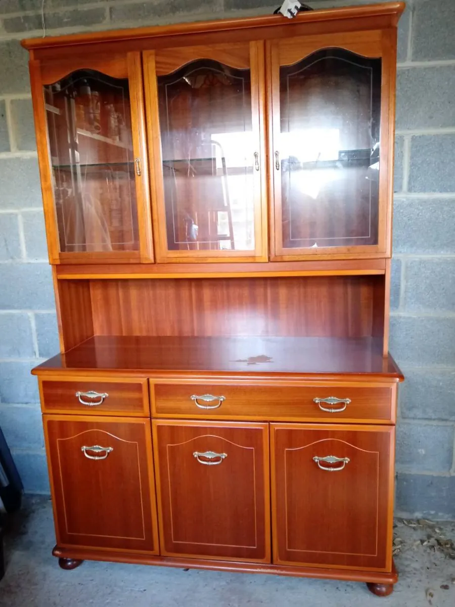 Sitting room display cabinet - Image 1