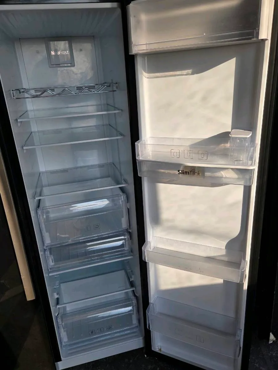 Beko American style fridge freezer in black with d - Image 4