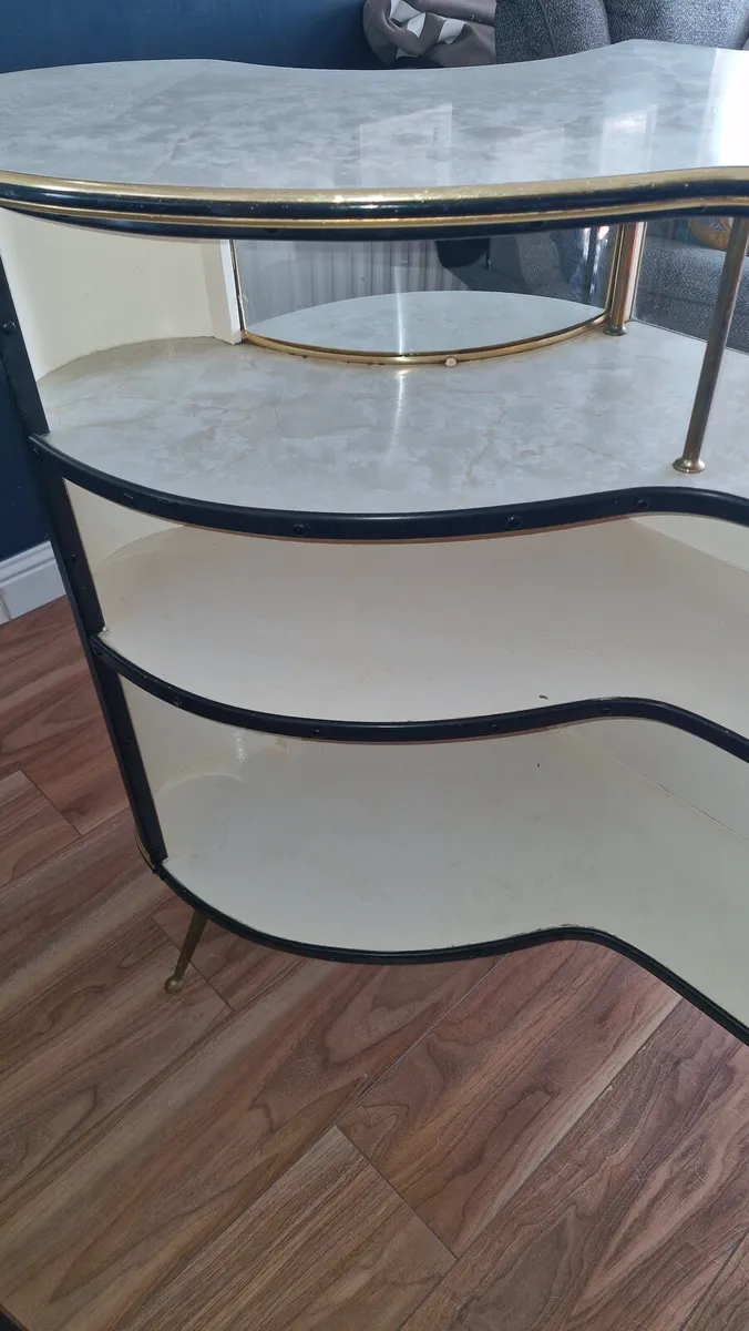 50s style curved home bar - Image 4