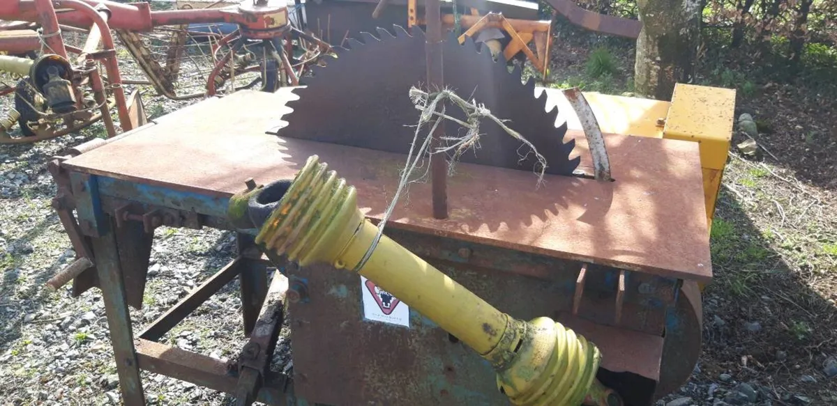 Circular Saw and Log splitter - Image 1