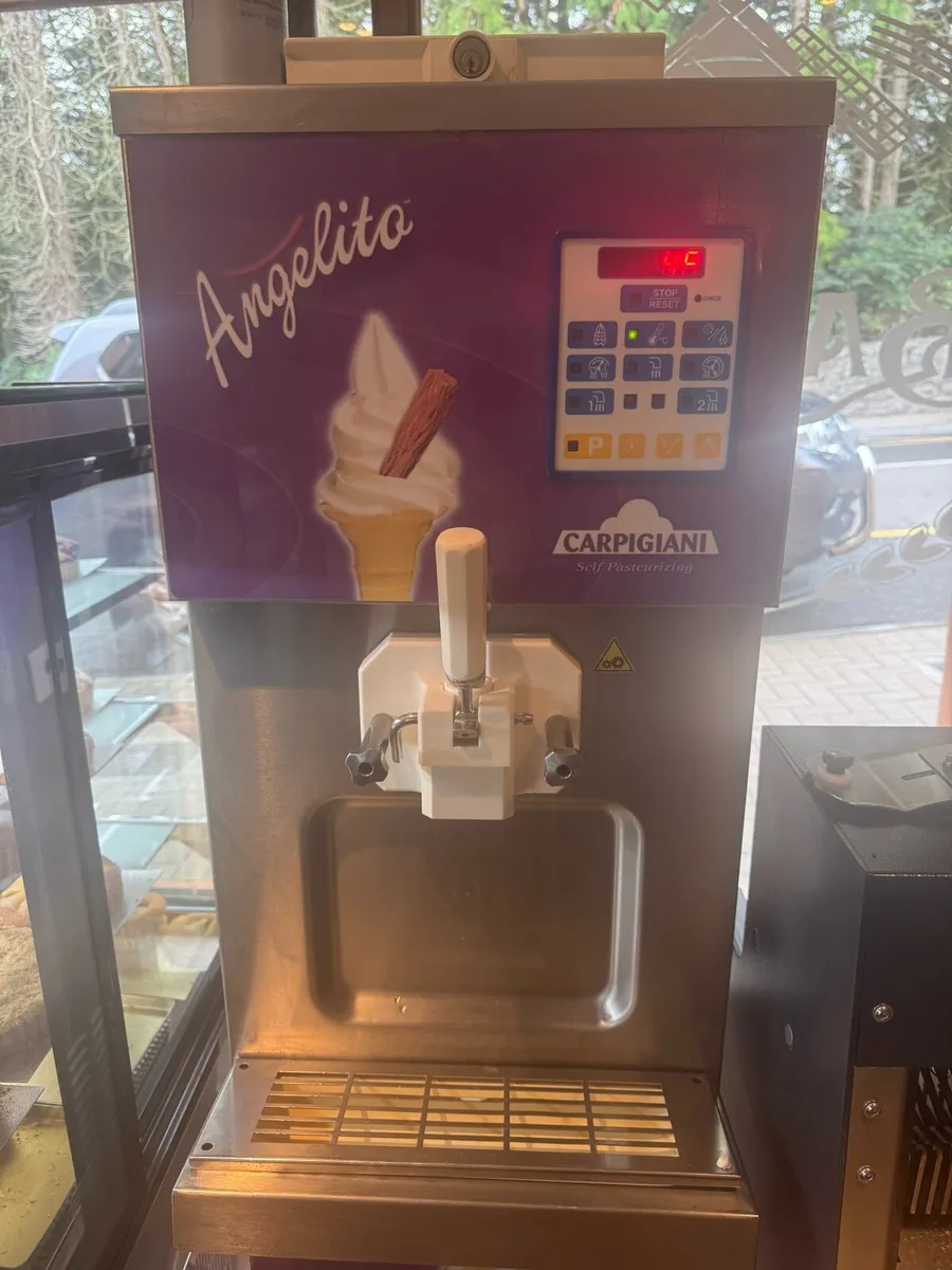 Carpigiani ice cream machine - Image 1