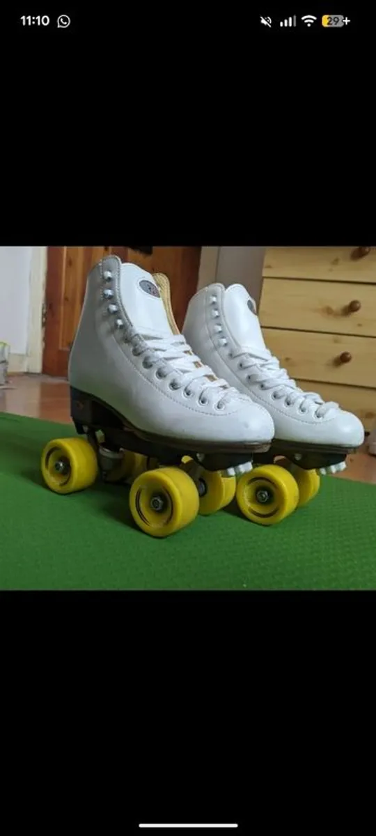 Roller skates Riedell Angel excellent condition rarely worn. - Image 3