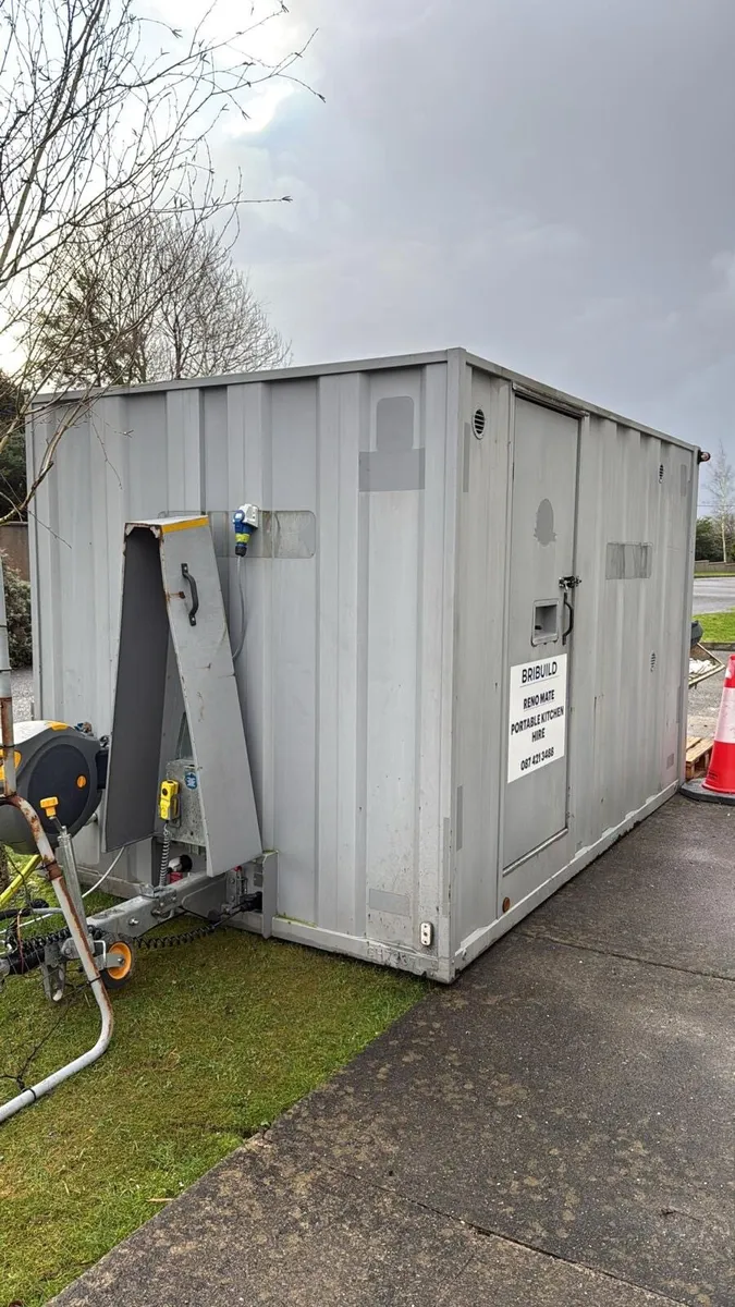 Portable Kitchen - Image 4