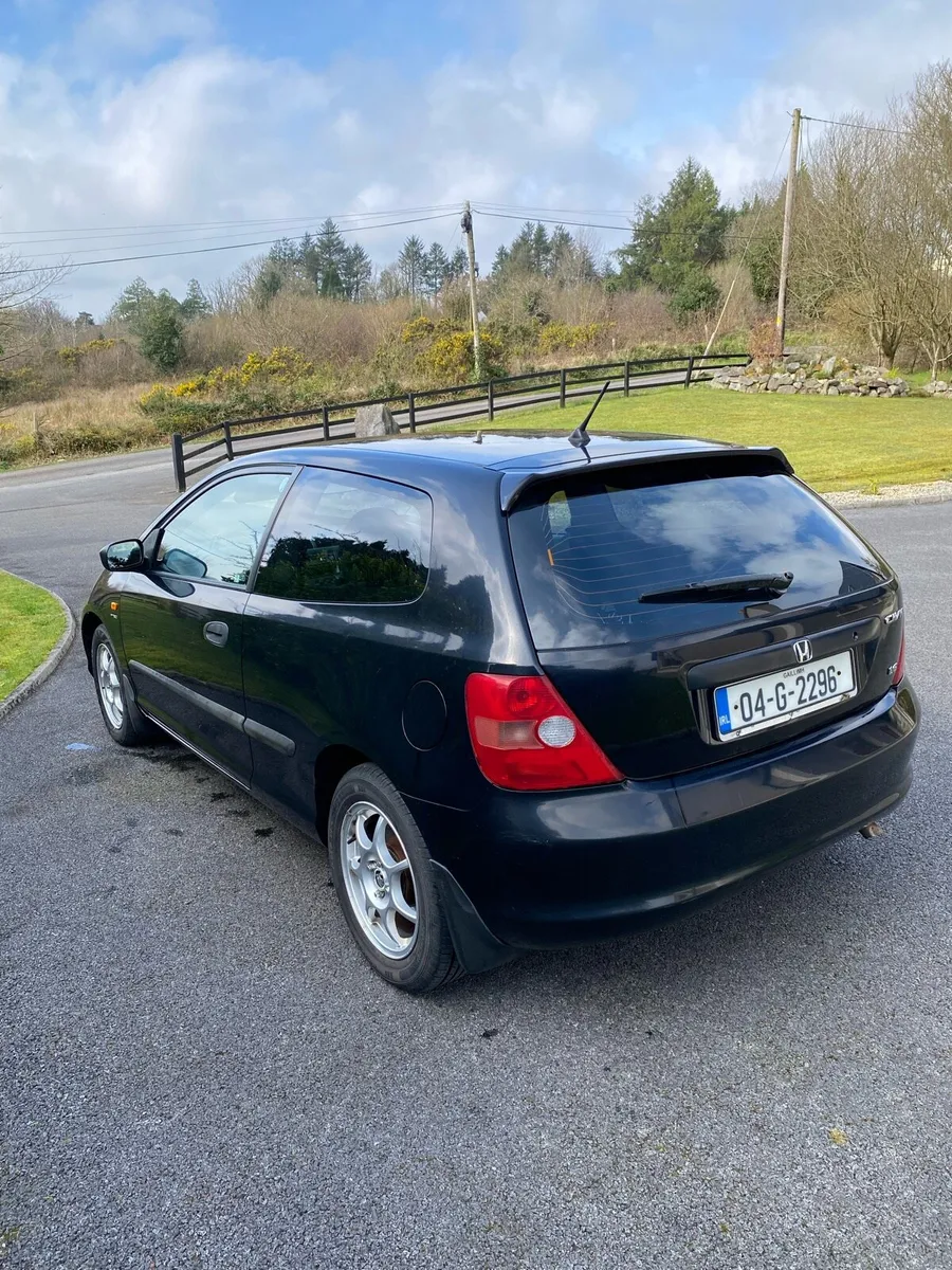 Honda Civic - Image 2