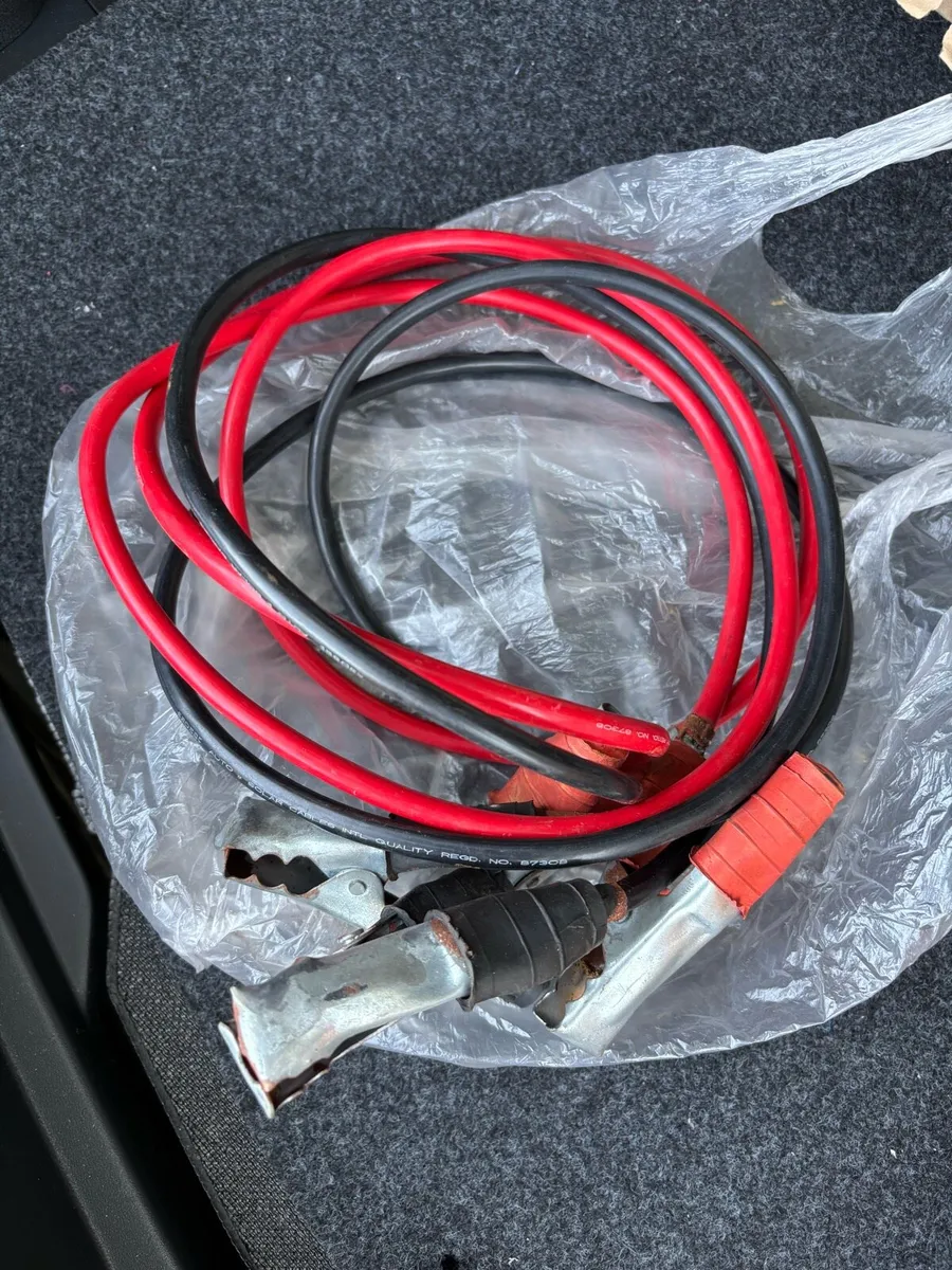 Jump start leads booster cables - Image 2