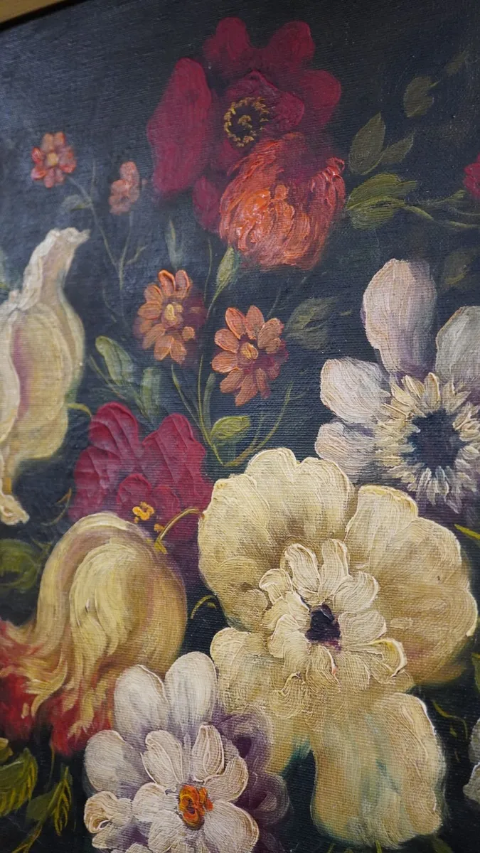 Floral Still Life Oil Painting in Ornate Gilt Fram - Image 4
