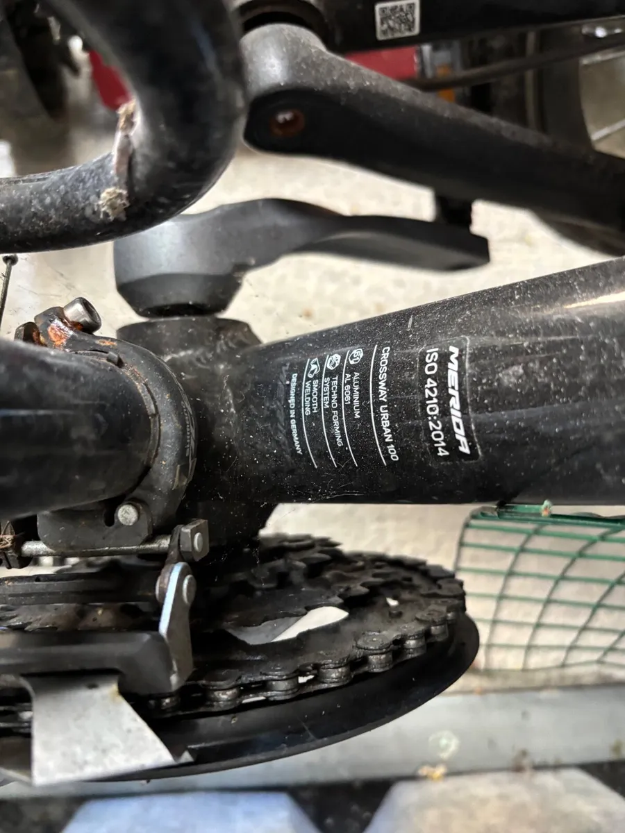 Women’s Bike MERIDA CROSSWAY 100 WOMENS HYBRID - Image 4