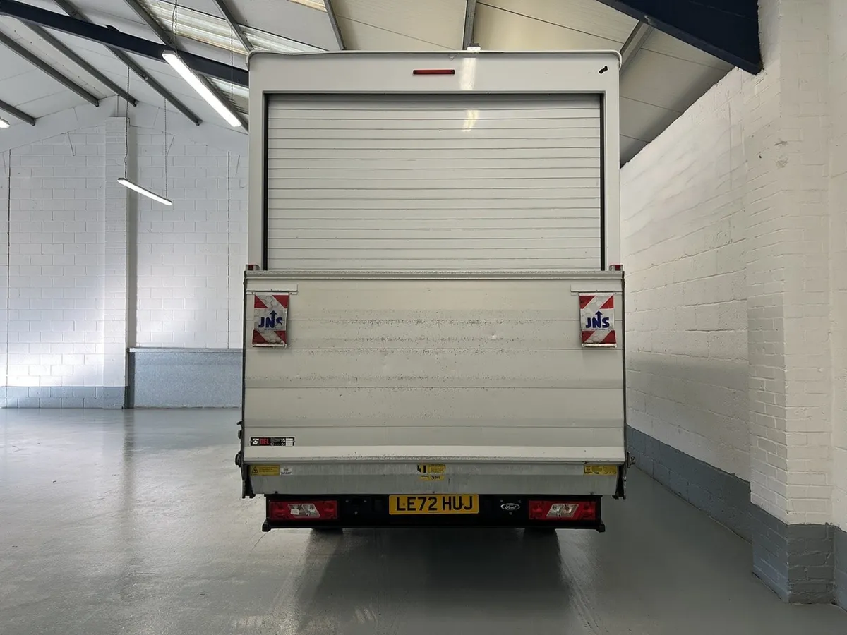 2023 Ford Transit Luton Box Van - Image 4