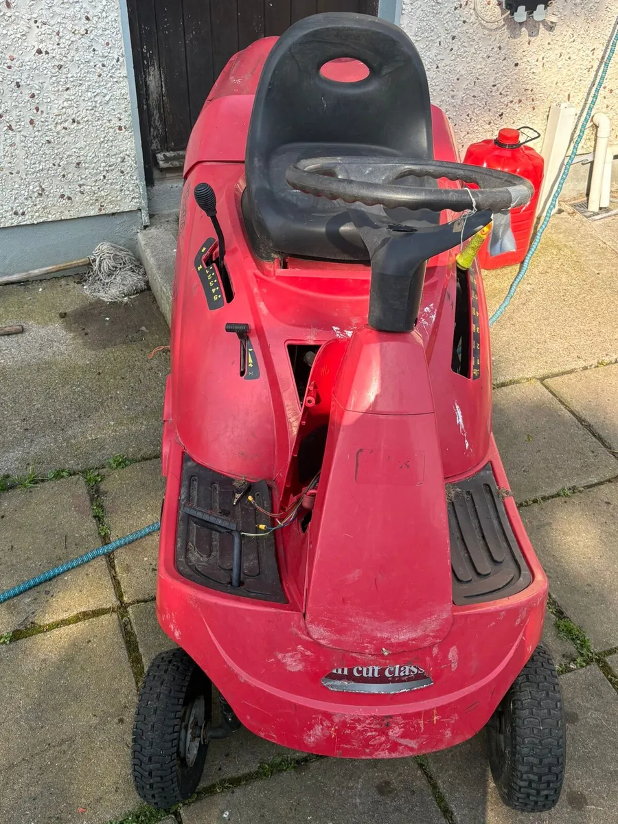 2 small ride on law - Image 2