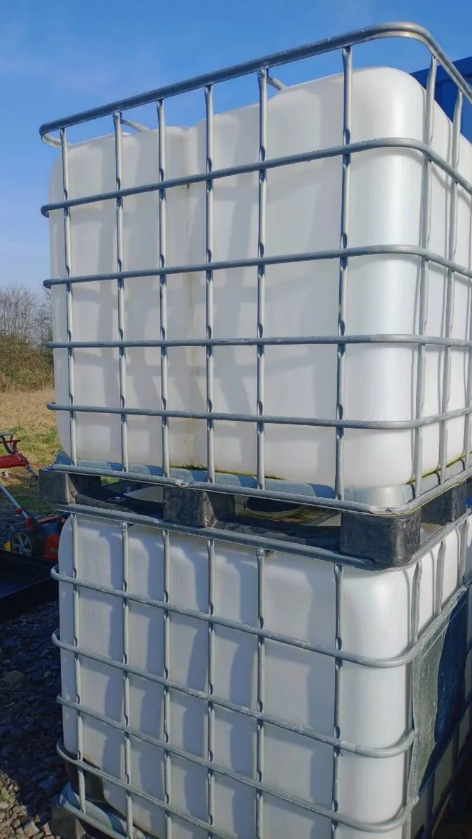 IBC + blue barrels. - Image 2