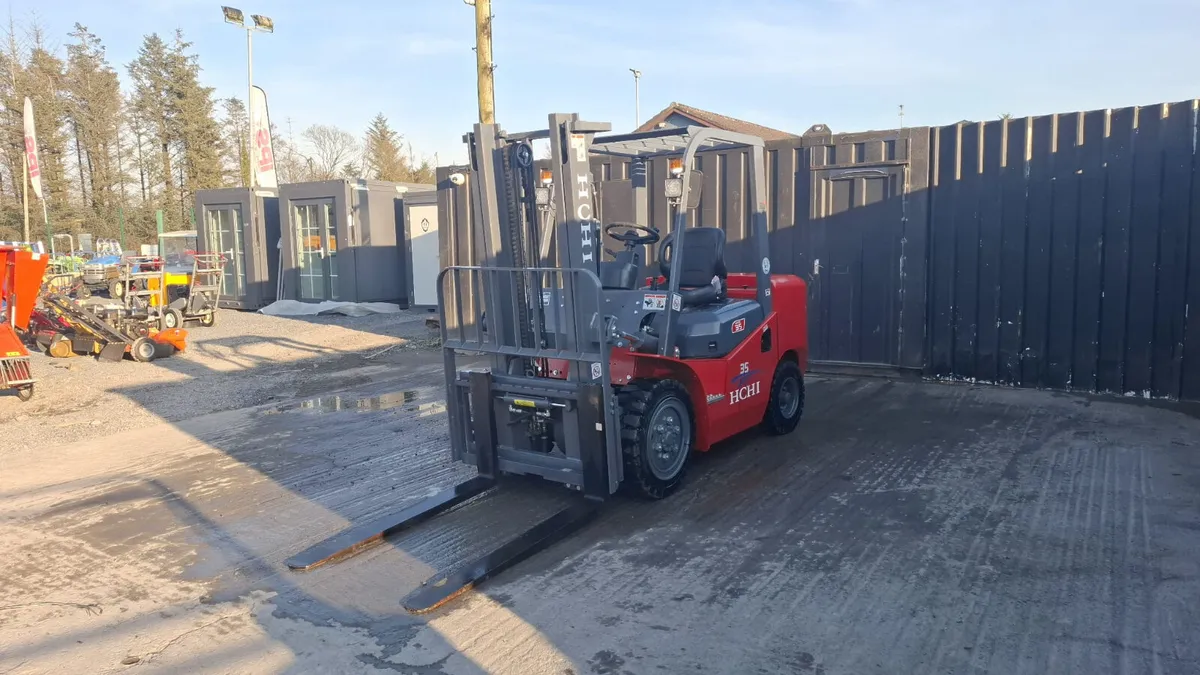 HCHI 3.5T Forklift - Image 3