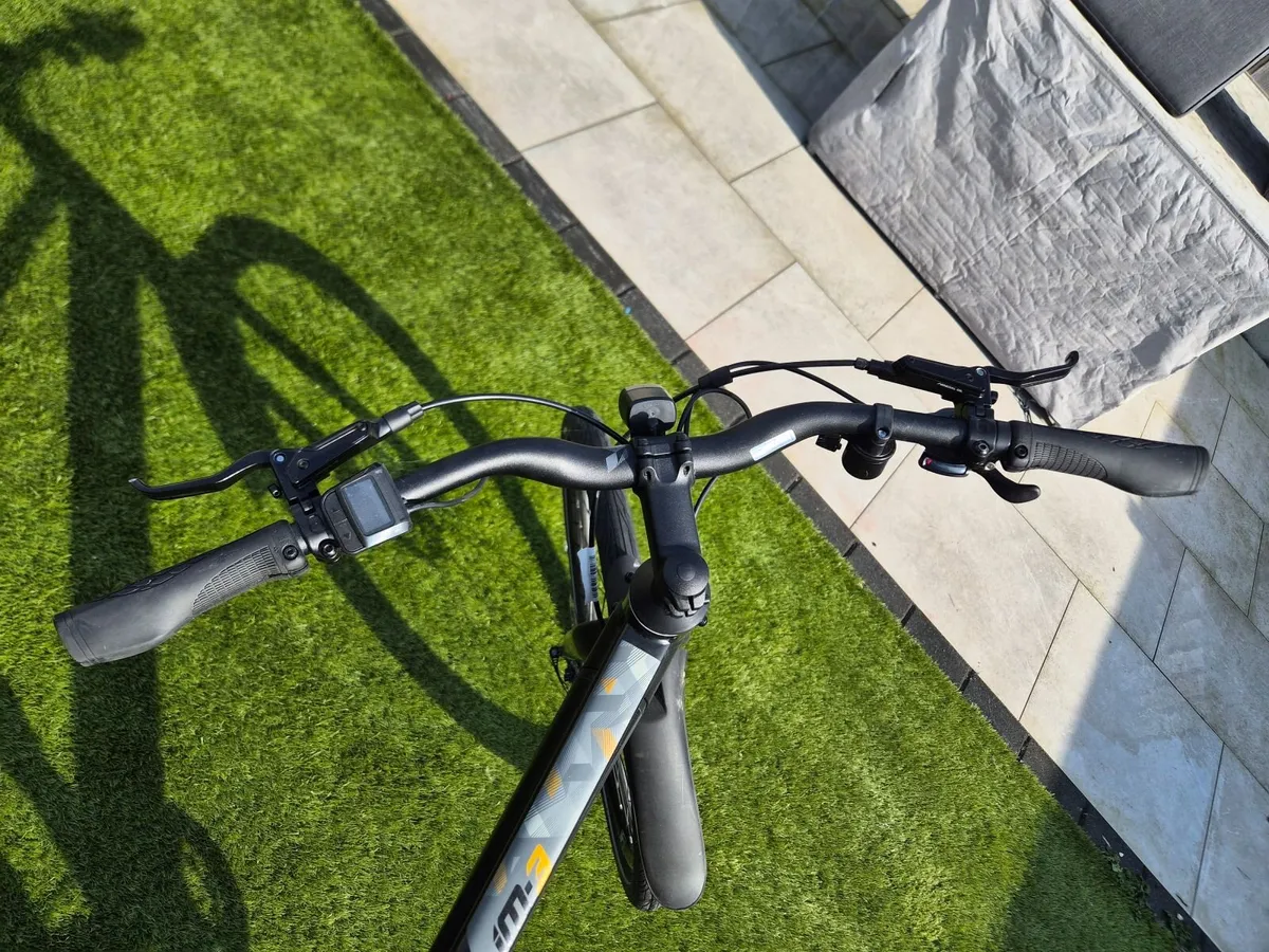 Carrera Impel 3.0 Almost like new Electric bike - Image 4