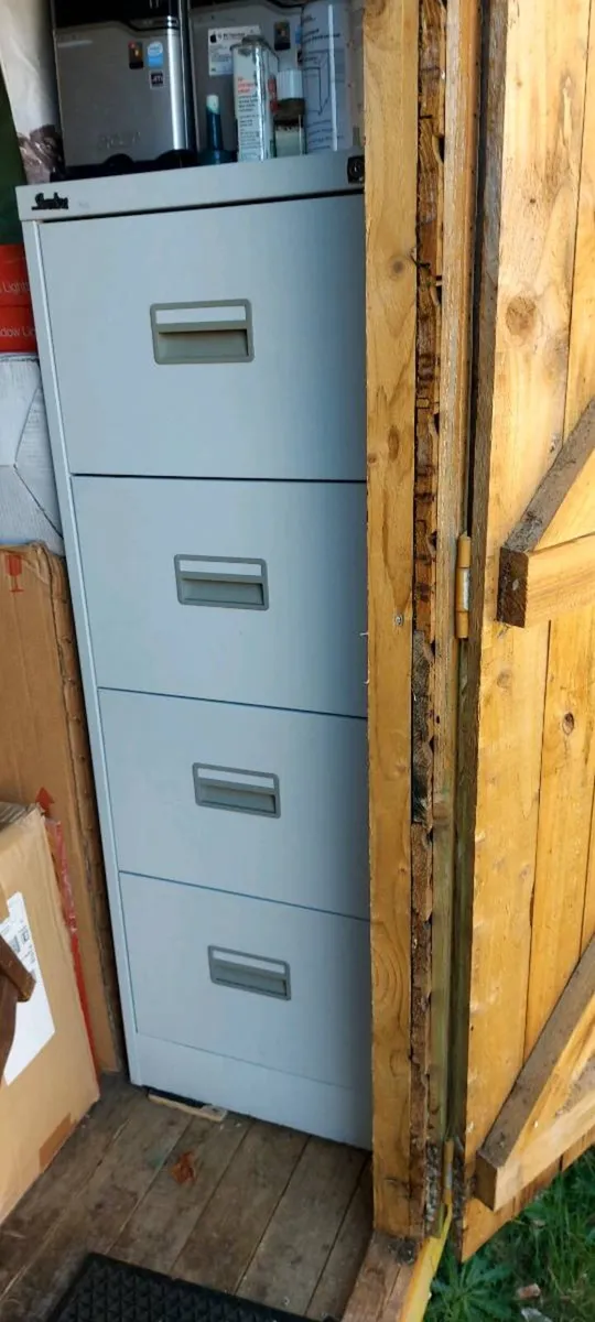 Silverline 4 Drawer Filing Cabinet - Image 1