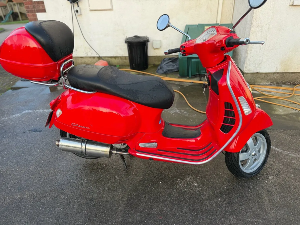 Vespa GTS 250 - Image 4
