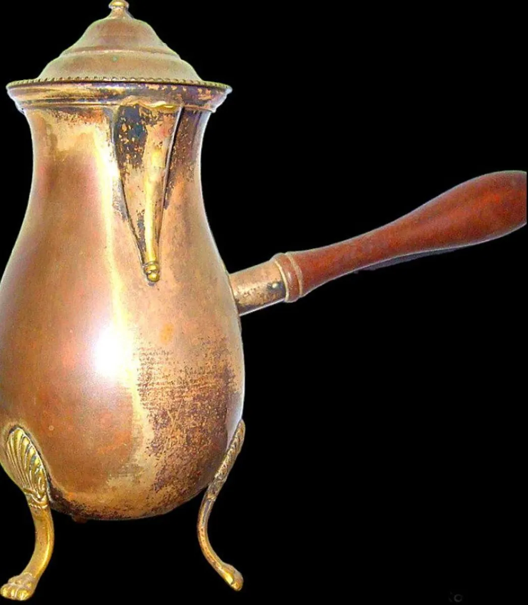 Vintage EPNS Silver Coffee/Choclate Pot - Image 3