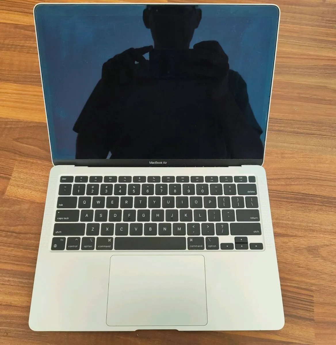 MacBook Air M1 512gb - Image 3