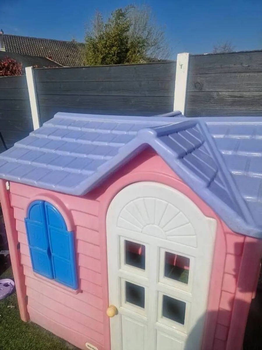 Little Tikes Playhouse pink - Image 3