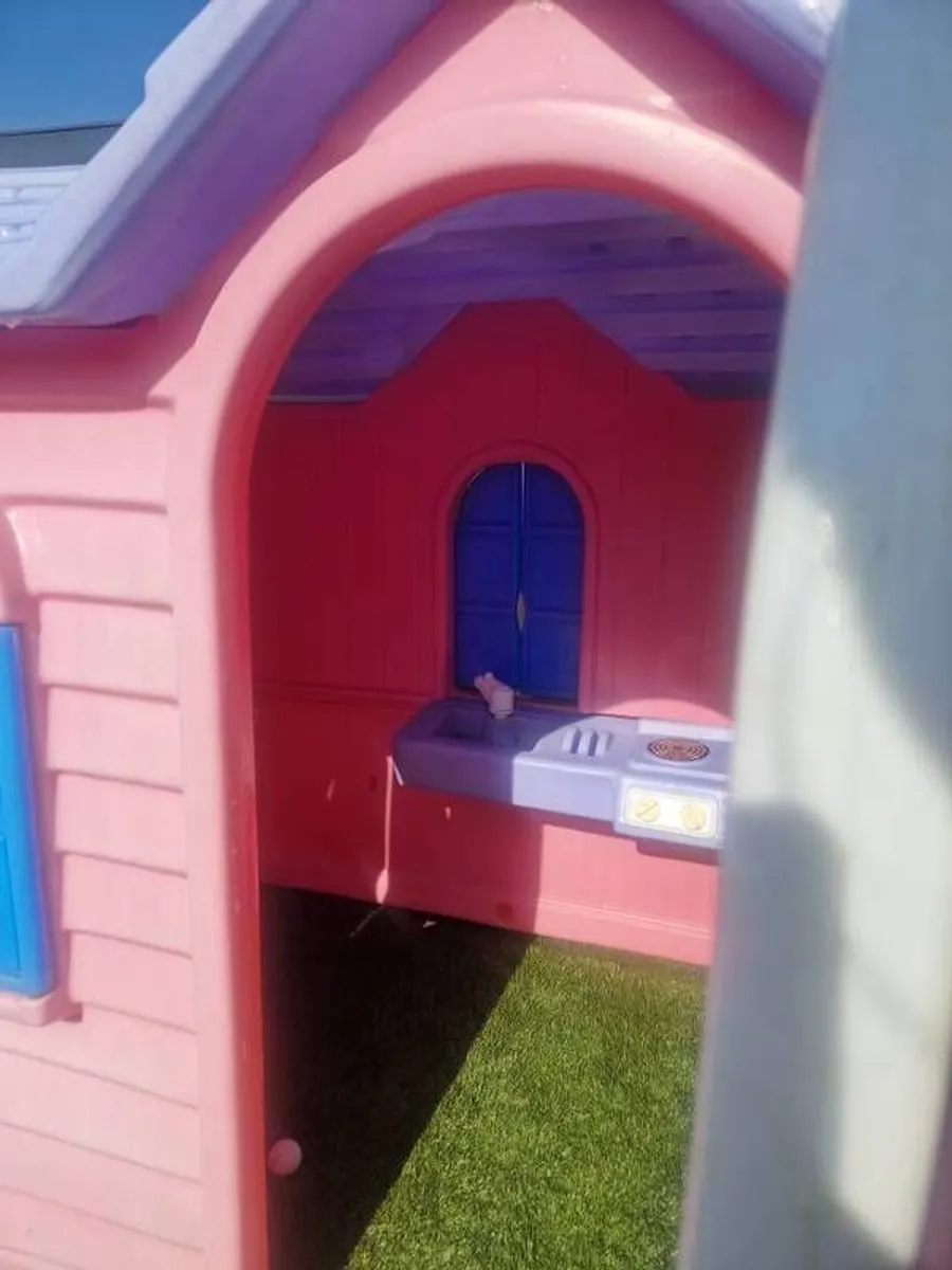 Little Tikes Playhouse pink - Image 2
