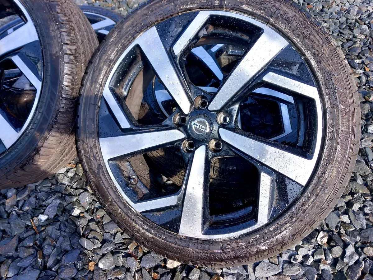 5x114.3 Qashqai 19inch ▪︎4 Like New Tyres▪︎ - Image 3