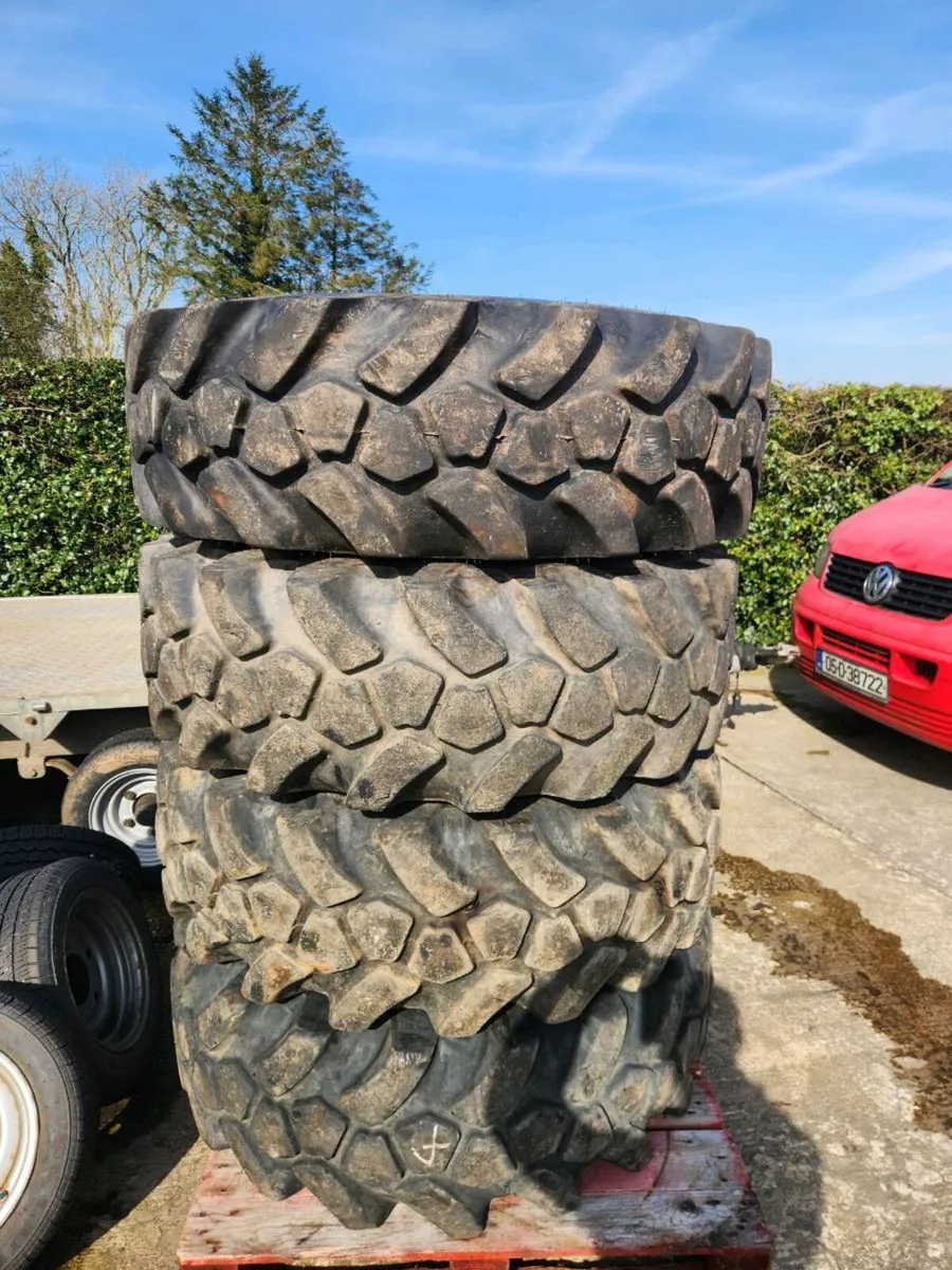 Teleporter/Loader Tyres - Image 1