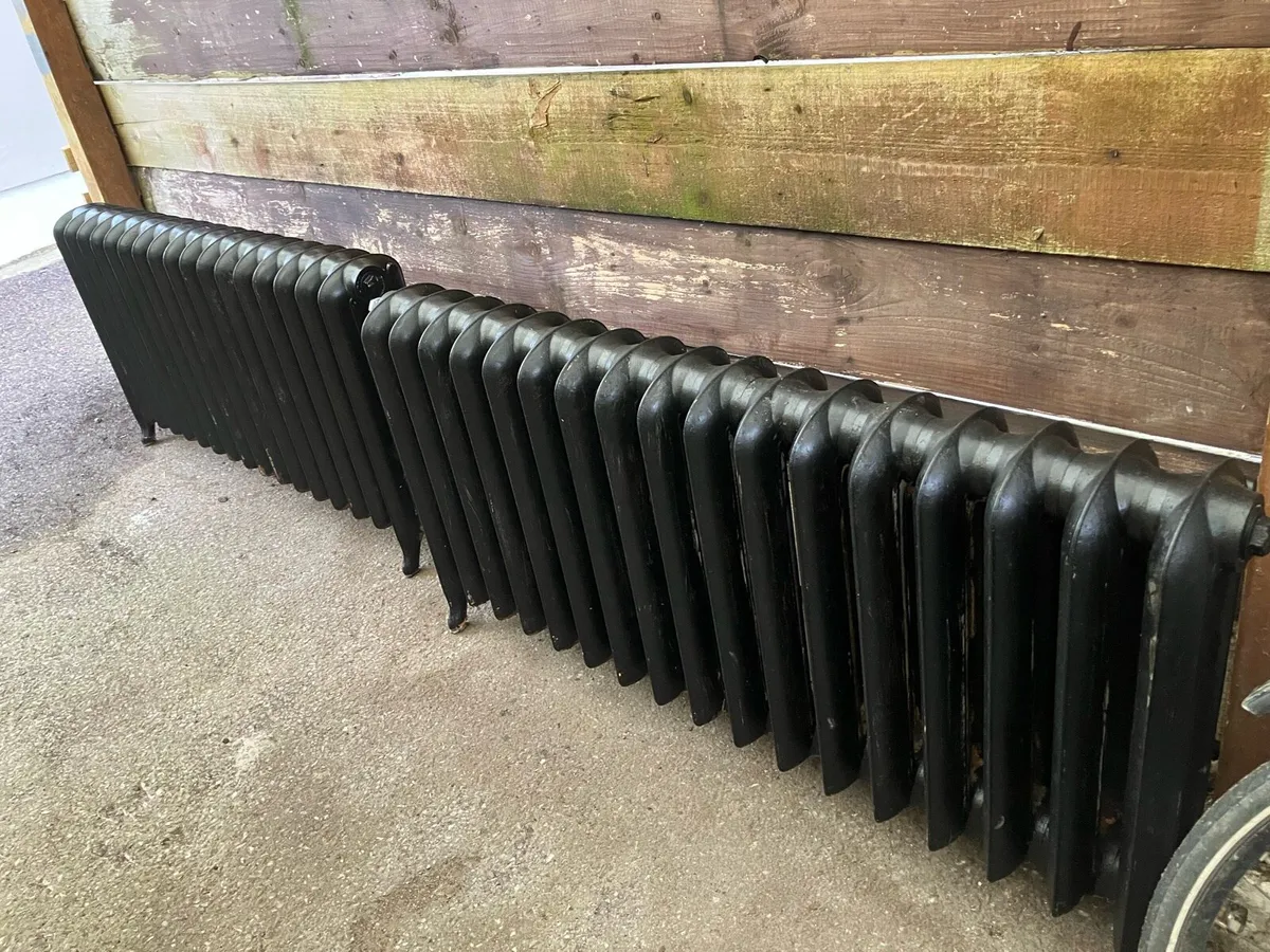 Cast iron radiators - Image 1