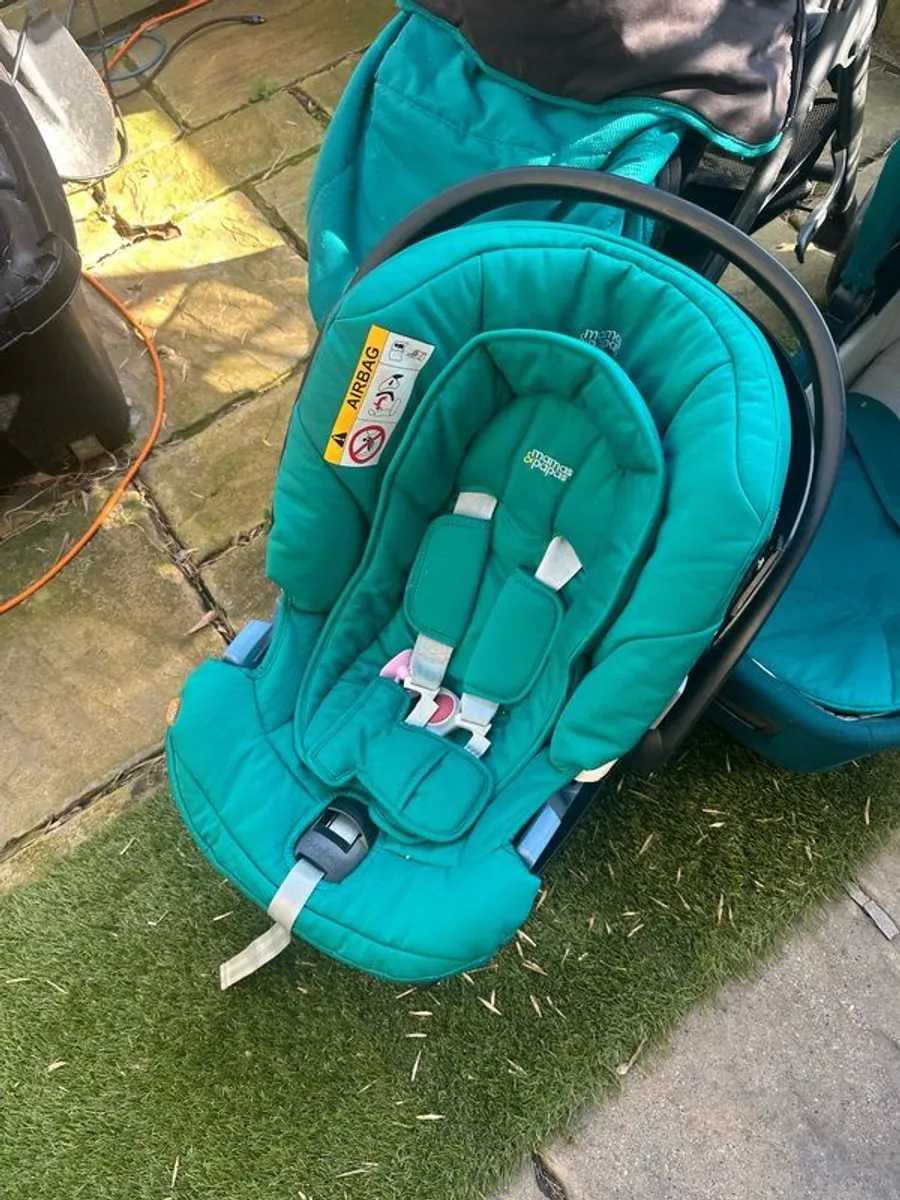 3-in-1 Travel System - Image 3