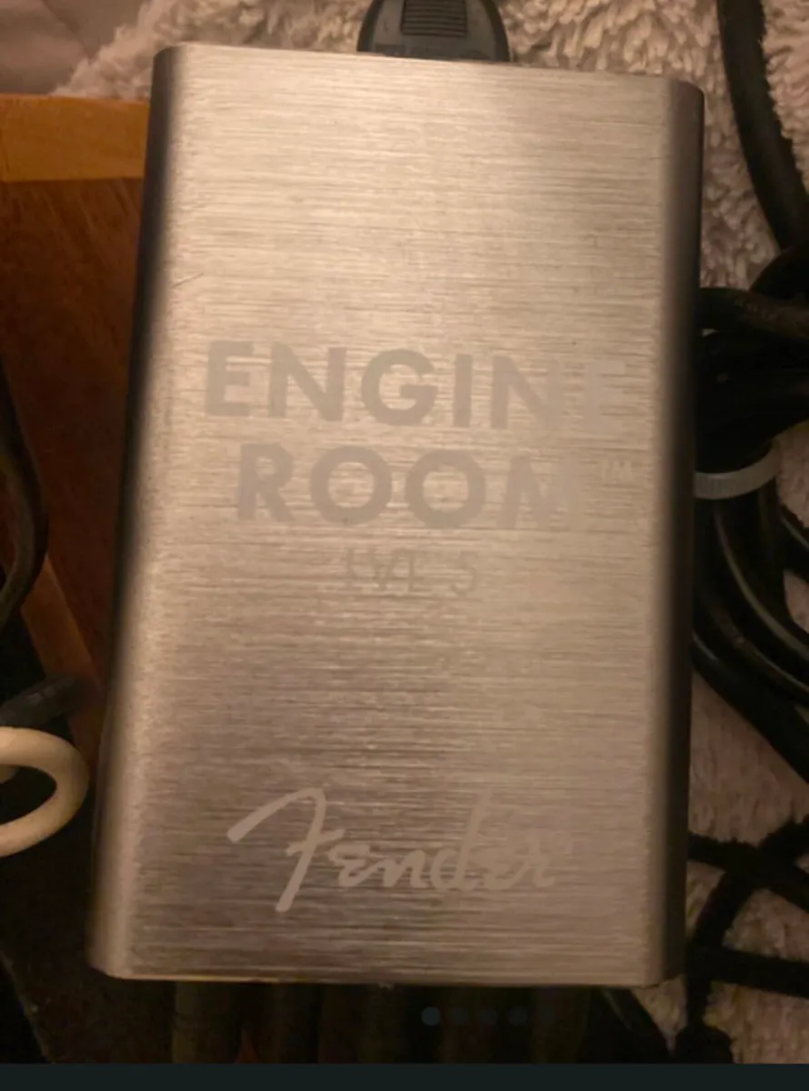 Fender engine room power supply