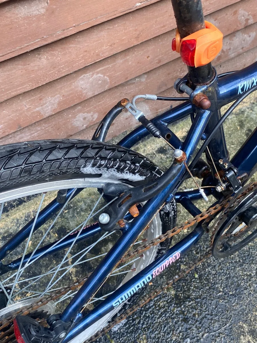 Girls bike - Image 4