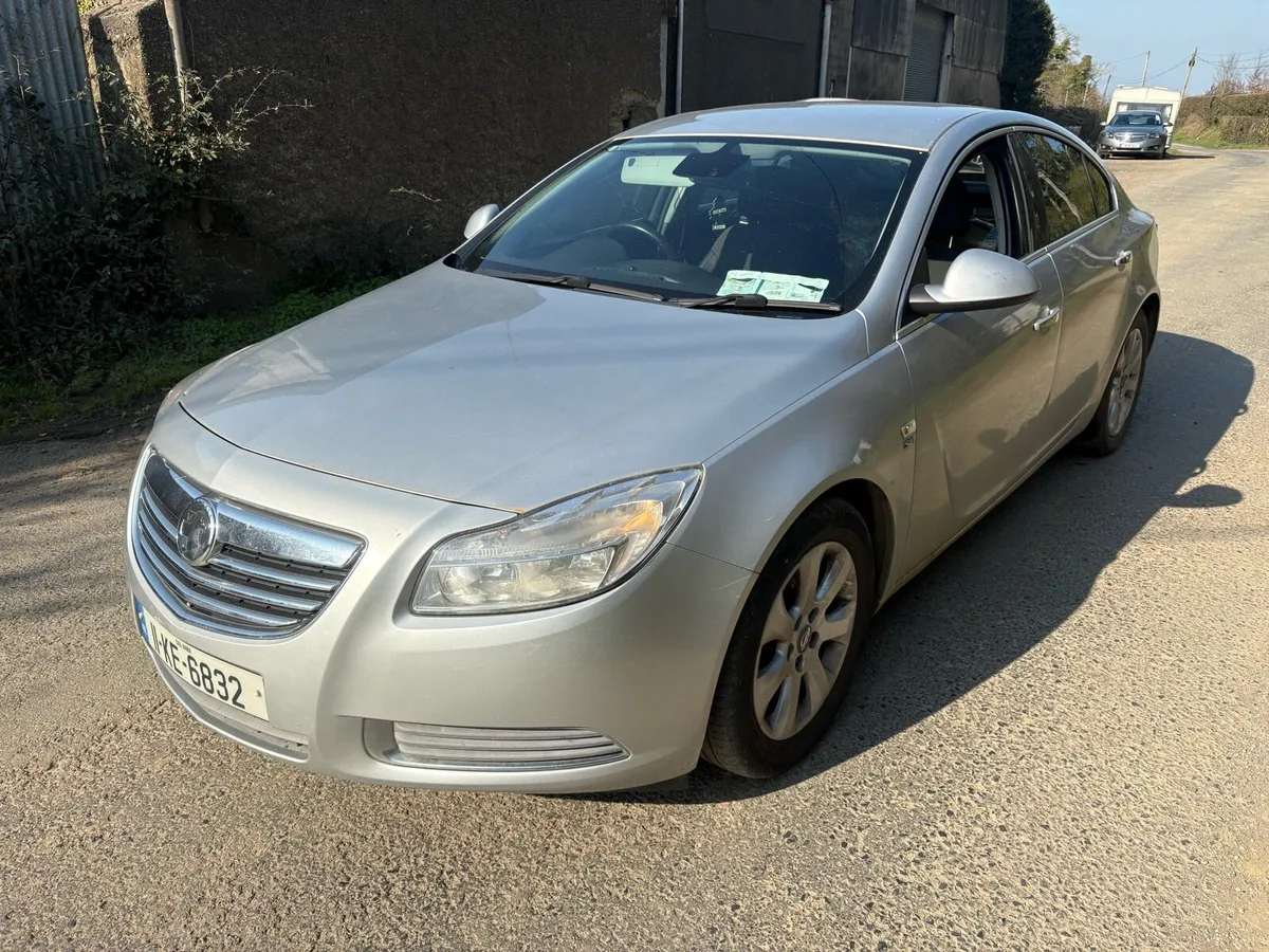 2011 Opel insignia - Image 2