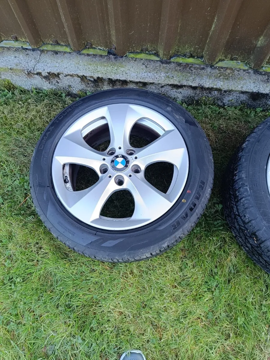 Genuine BMW X1 alloys and tyres - Image 1