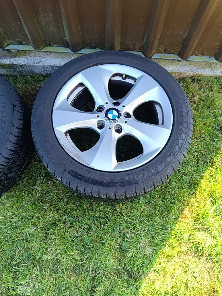Genuine BMW X1 alloys and tyres - Image 2