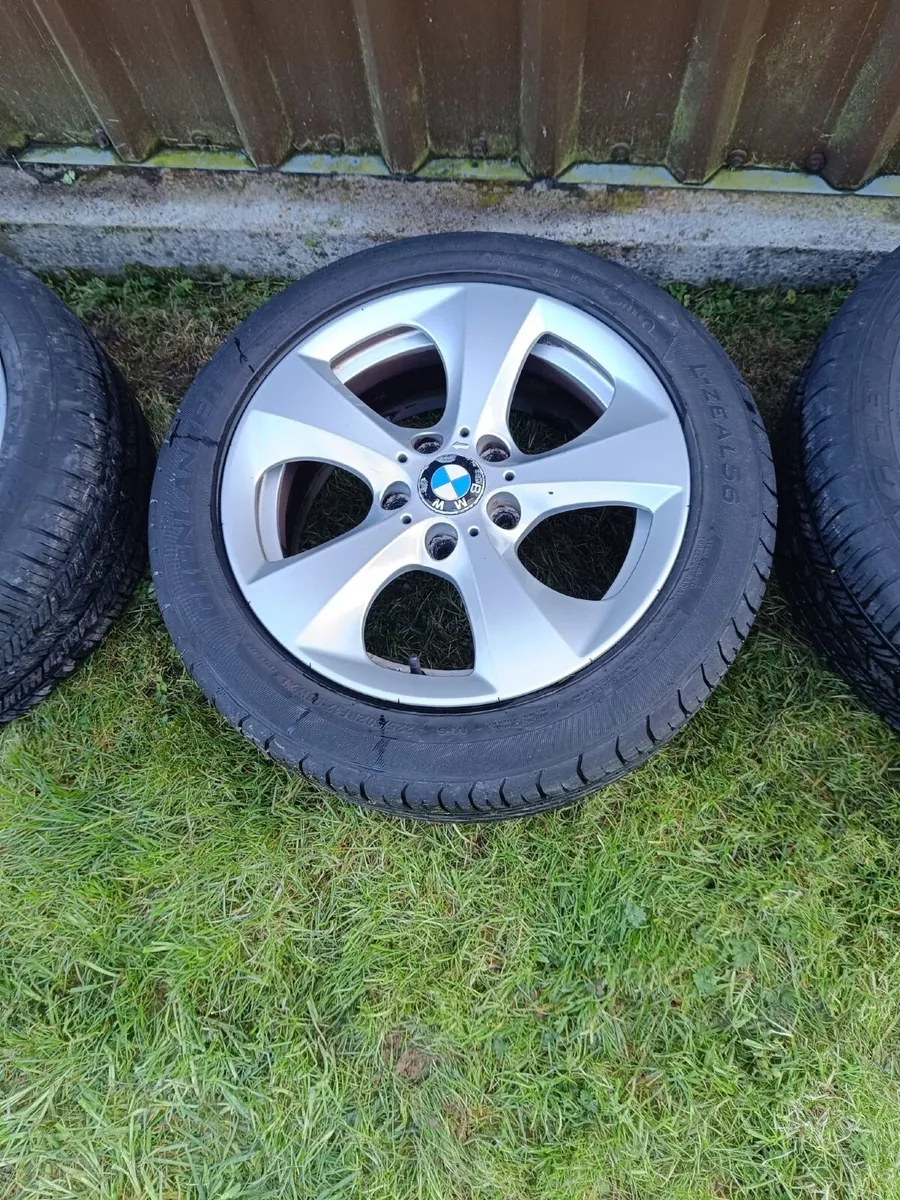 Genuine BMW X1 alloys and tyres - Image 3