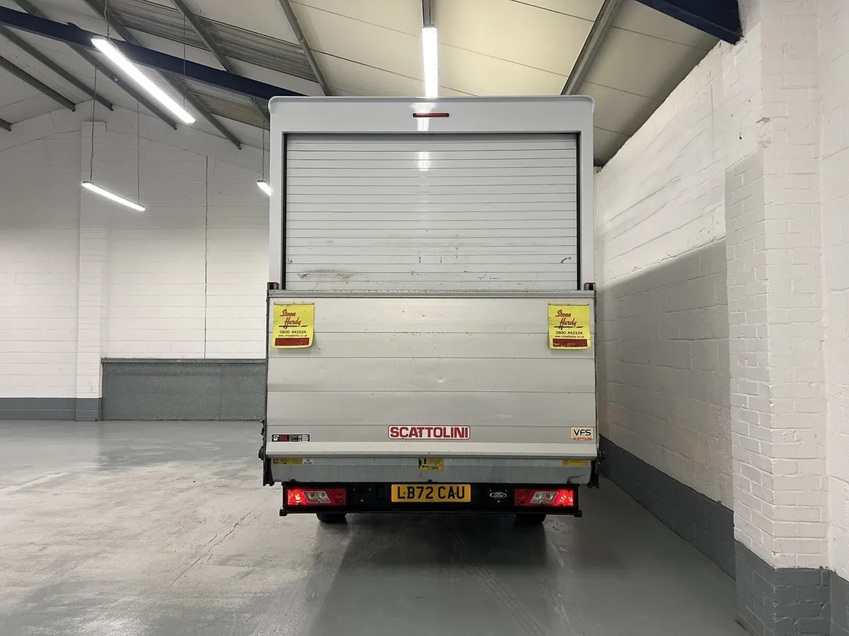 2022 Ford Transit Luton Box Van - Image 4