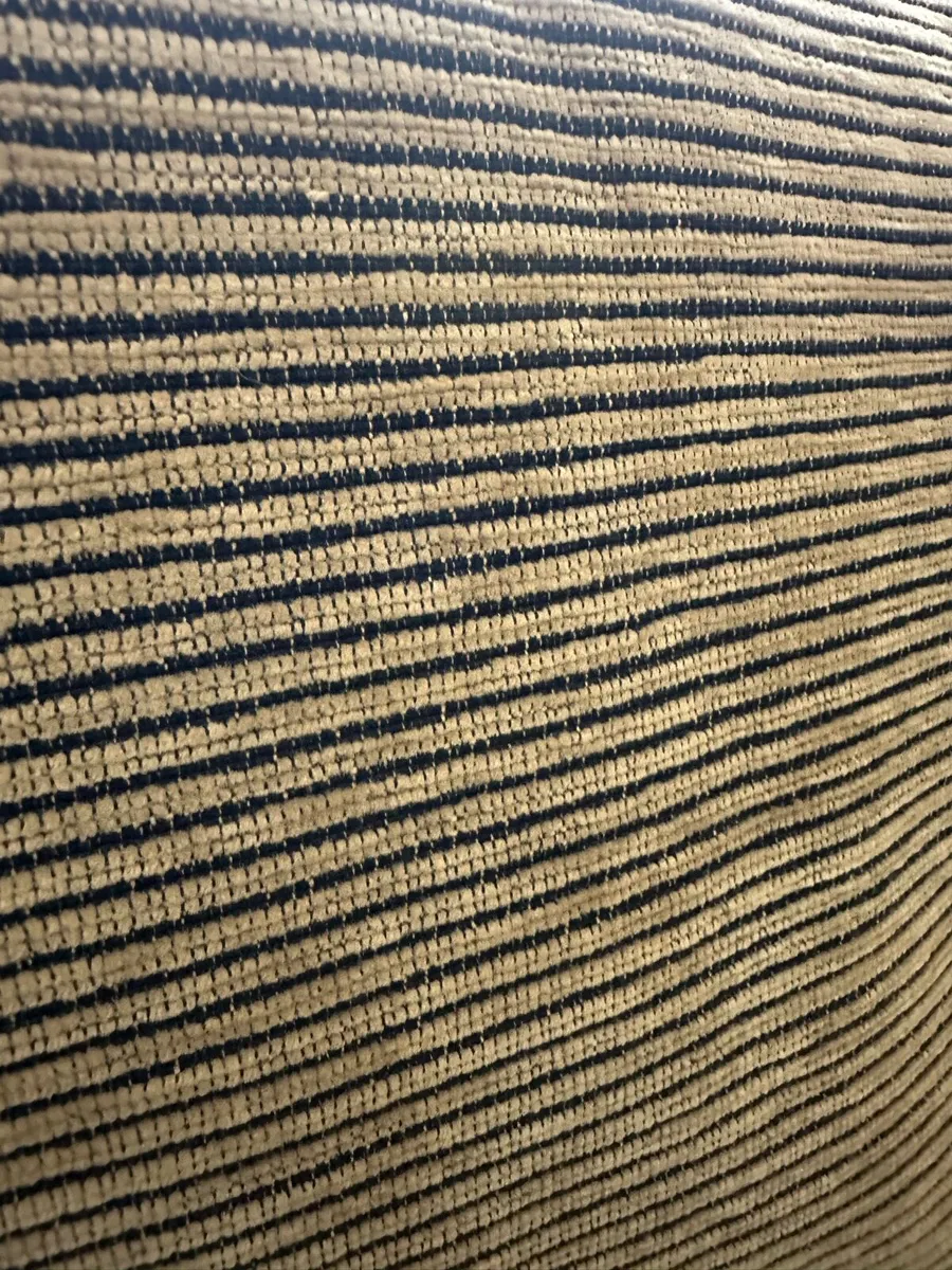 Suite of furniture - Image 3