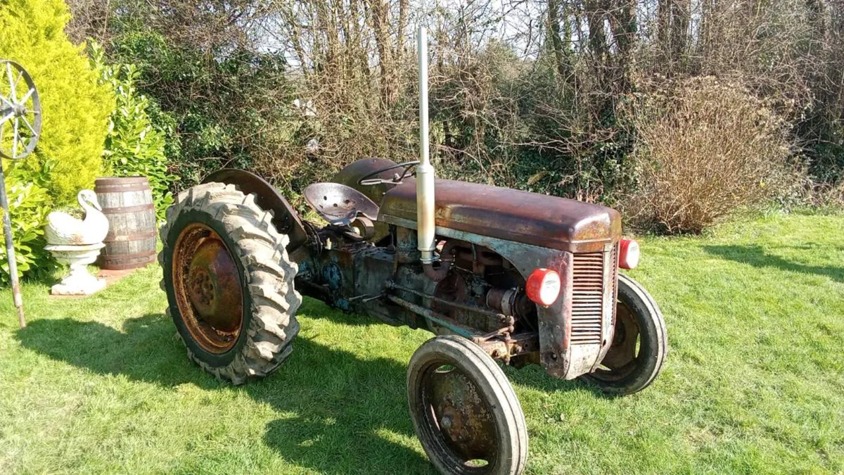 Ferguson 20 tvo - Image 1