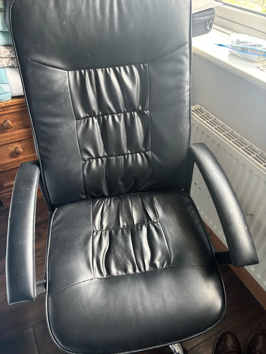 Computer chair - Image 2