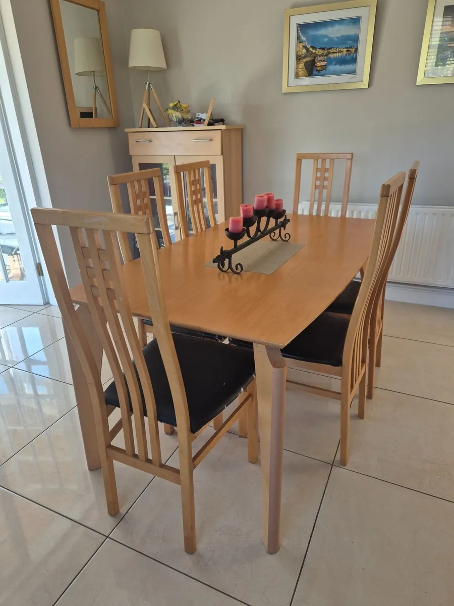 Table and 6 chairs - Image 3