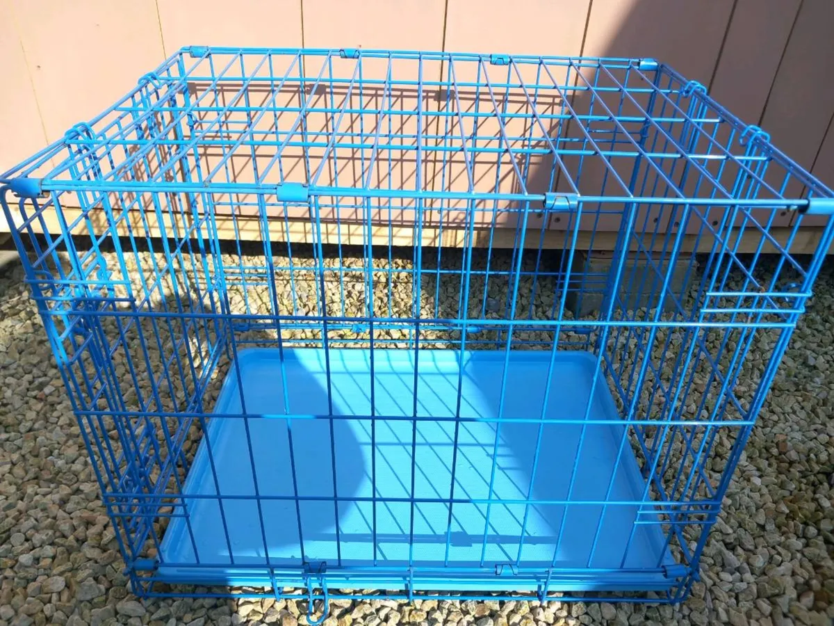 Small dog travel crate - Image 4
